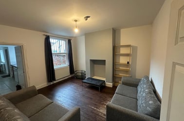 Grove Road, Lenton - Image 2